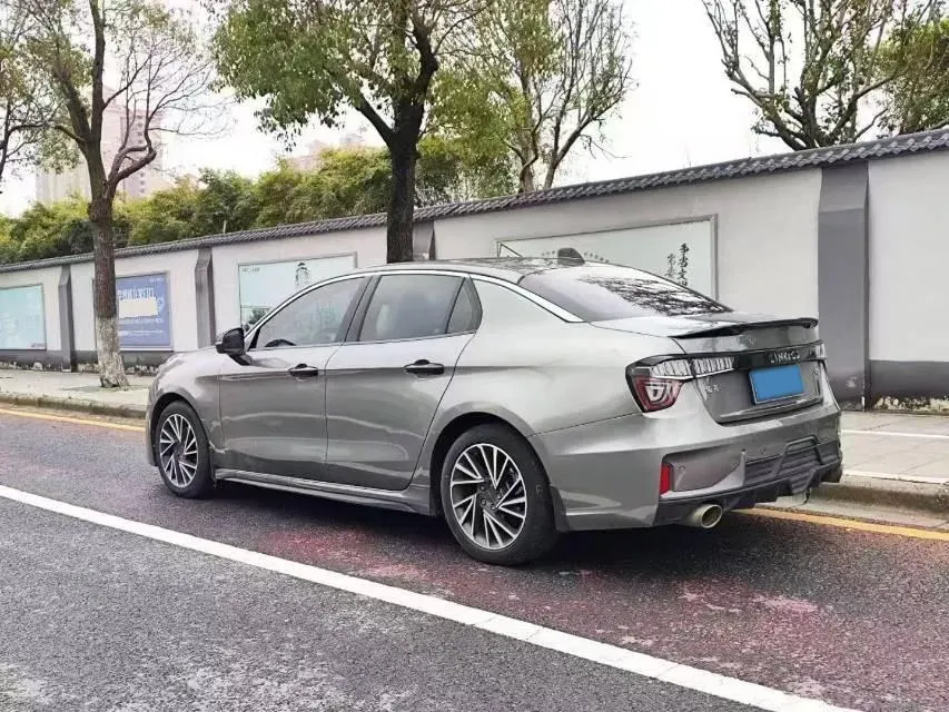 2022 LYNK&CO 03 1.5T 180HP L3 7DCT,autocango,china used car exporter,china ev exporter,chinese used car exporter,chinese used ev exporter