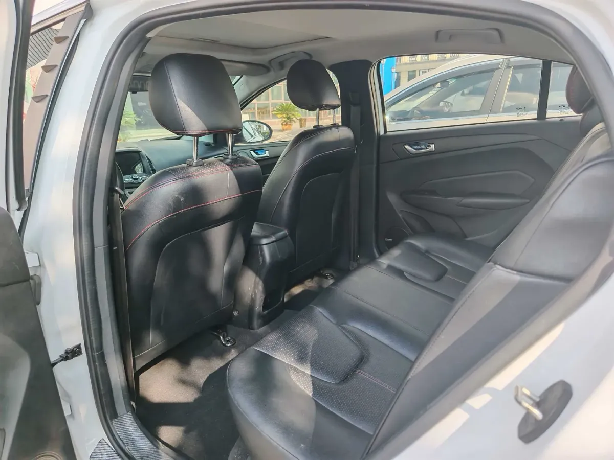 2017 Chery Arrizo 5 1.5L 116HP L4 CVT,autocango,china used car exporter,china ev exporter,chinese used car exporter,chinese used ev exporter