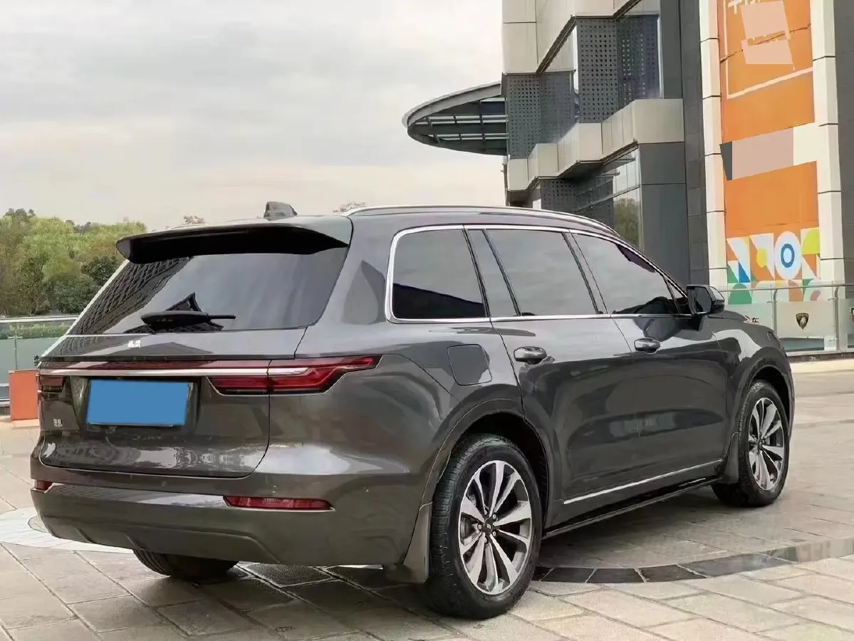 2021 Li ONE Range Extended 131HP REEV 40.5KWH,autocango,china used car exporter,china ev exporter,chinese used car exporter,chinese used ev exporter