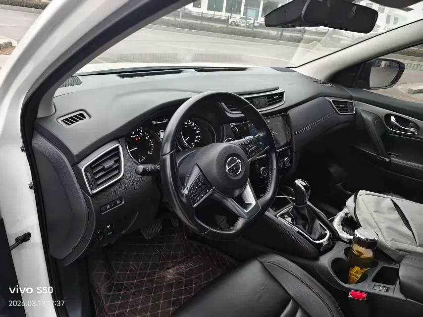 2021 Nissan Qashqai 2.0L 151HP L4 CVT,autocango,china used car exporter,china ev exporter,chinese used car exporter,chinese used ev exporter