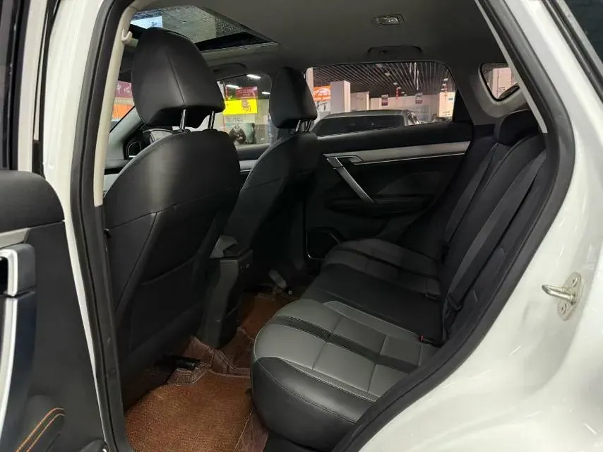 2023 Geely Coolray 1.5T 181HP L4 7DCT,autocango,china used car exporter,china ev exporter,chinese used car exporter,chinese used ev exporter