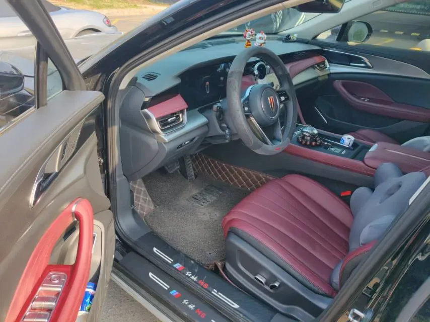 2023 HongQi H5 2.0T 224HP L4 8AT,autocango,china used car exporter,china ev exporter,chinese used car exporter,chinese used ev exporter