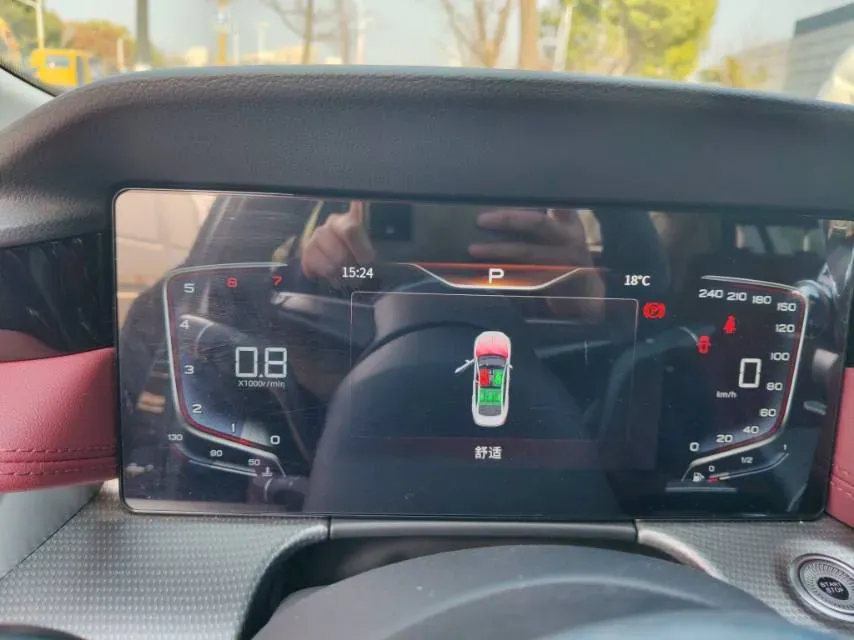 2023 HongQi H5 2.0T 224HP L4 8AT,autocango,china used car exporter,china ev exporter,chinese used car exporter,chinese used ev exporter