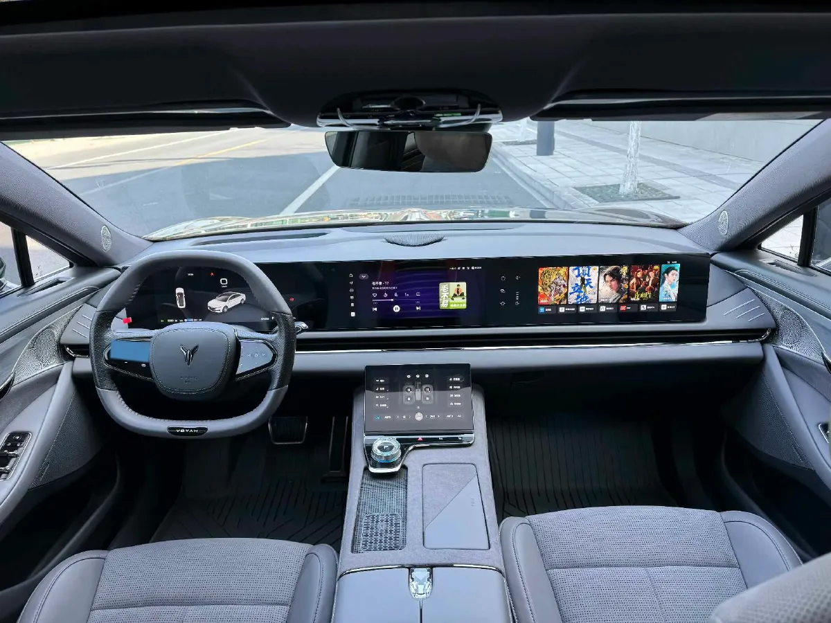 2024 Voyah ZhuiGuang 1.5T 136HP L4 PHEV 43KWH,autocango,china used car exporter,china ev exporter,chinese used car exporter,chinese used ev exporter