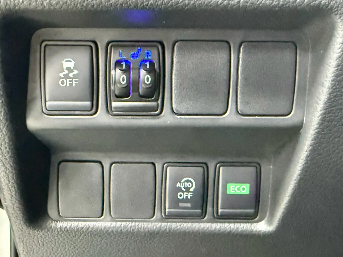 2023 Nissan X-Trail 2.0L 151HP L4 CVT,autocango,china used car exporter,china ev exporter,chinese used car exporter,chinese used ev exporter