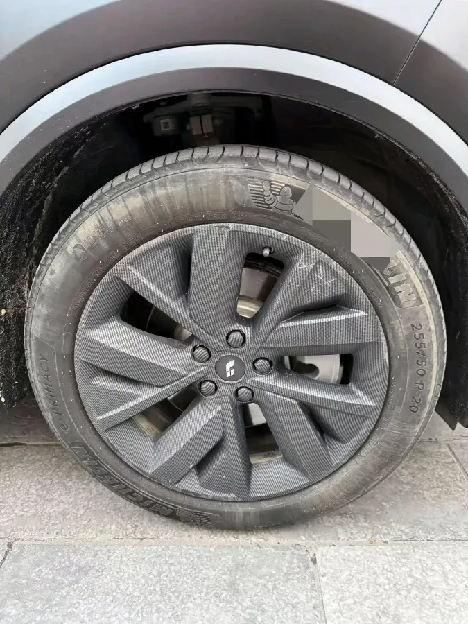 2023 Li L8 Range Extended 154HP REEV 40.9KWH,autocango,china used car exporter,china ev exporter,chinese used car exporter,chinese used ev exporter