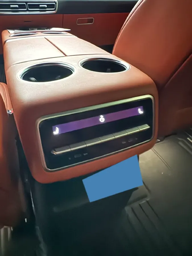 2023 Li L8 Range Extended 154HP REEV 40.9KWH,autocango,china used car exporter,china ev exporter,chinese used car exporter,chinese used ev exporter