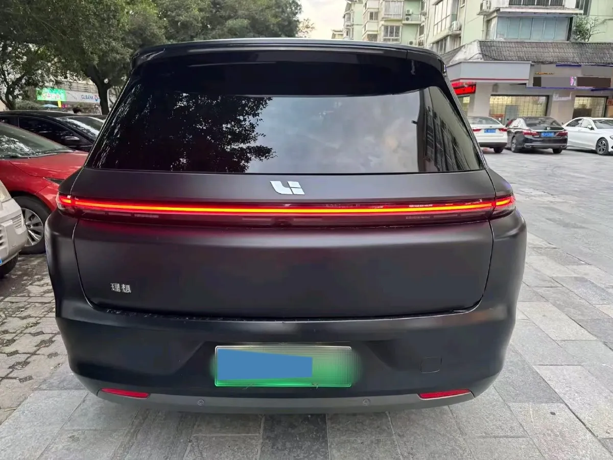 2023 Li L8 Range Extended 154HP REEV 40.9KWH,autocango,china used car exporter,china ev exporter,chinese used car exporter,chinese used ev exporter