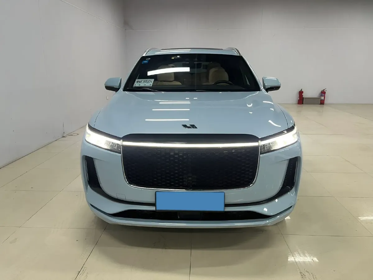 2020 Li ONE Range Extended 131HP REEV 40.5KWH,autocango,china used car exporter,china ev exporter,chinese used car exporter,chinese used ev exporter