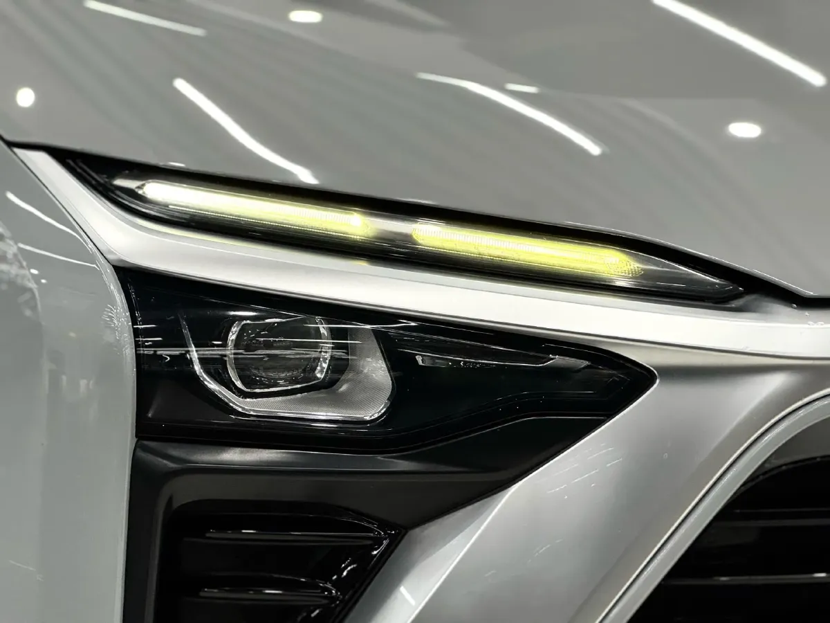 2018 NIO ES8 BEV 70KWH,autocango,china used car exporter,china ev exporter,chinese used car exporter,chinese used ev exporter