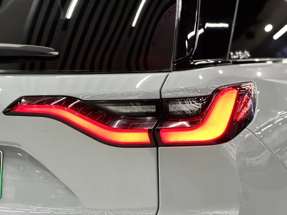 2018 NIO ES8 BEV 70KWH,autocango,china used car exporter,china ev exporter,chinese used car exporter,chinese used ev exporter