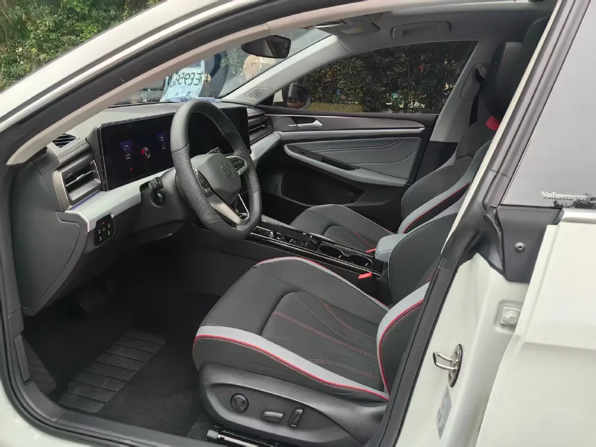 2024 Volkswagen Lamando 1.4T 150HP L4 7DCT,autocango,china used car exporter,china ev exporter,chinese used car exporter,chinese used ev exporter