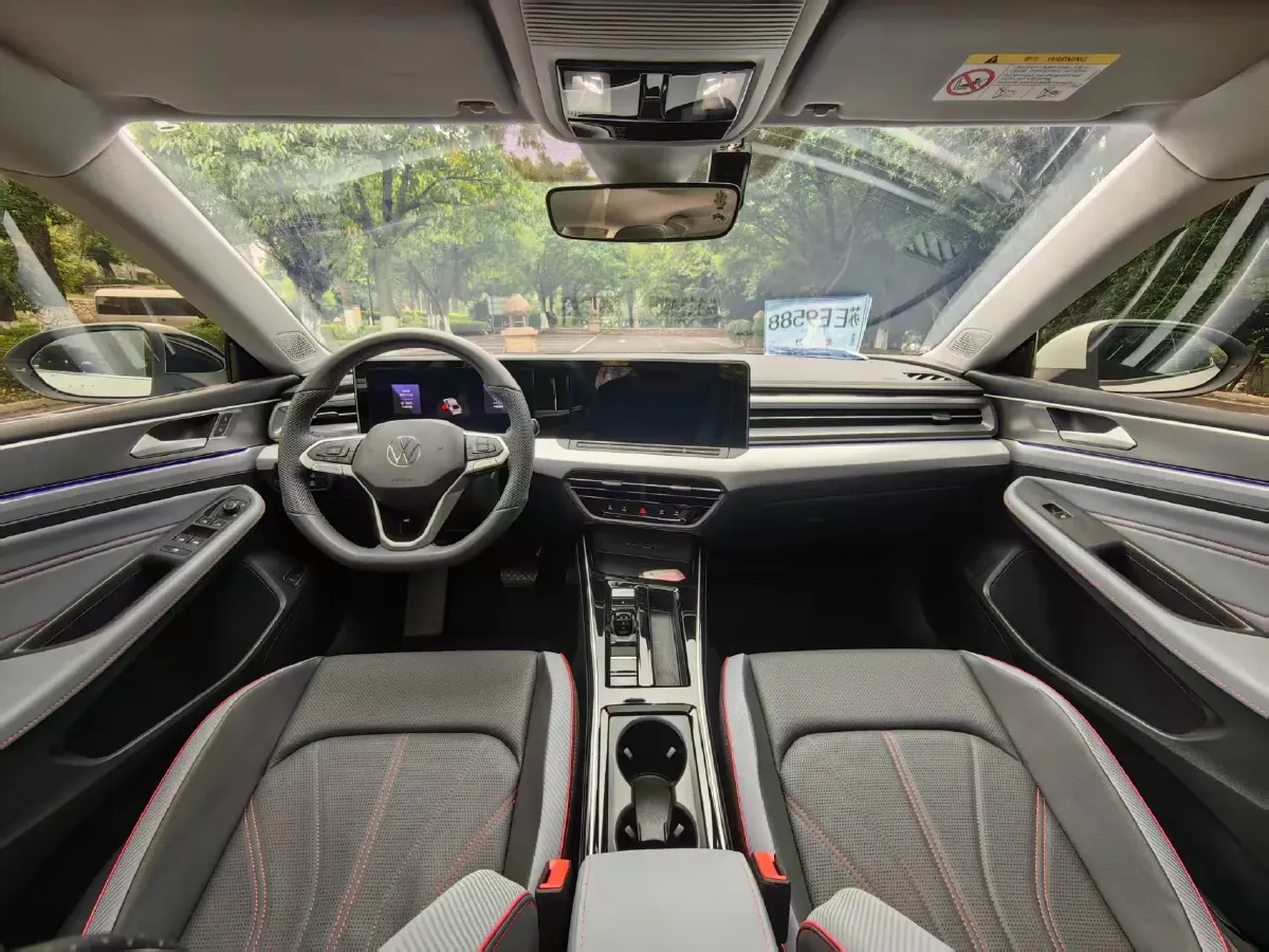 2024 Volkswagen Lamando 1.4T 150HP L4 7DCT,autocango,china used car exporter,china ev exporter,chinese used car exporter,chinese used ev exporter