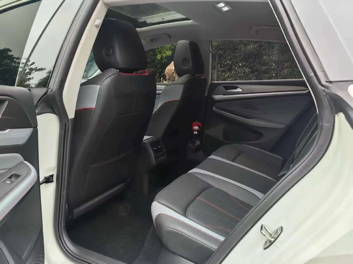 2024 Volkswagen Lamando 1.4T 150HP L4 7DCT,autocango,china used car exporter,china ev exporter,chinese used car exporter,chinese used ev exporter