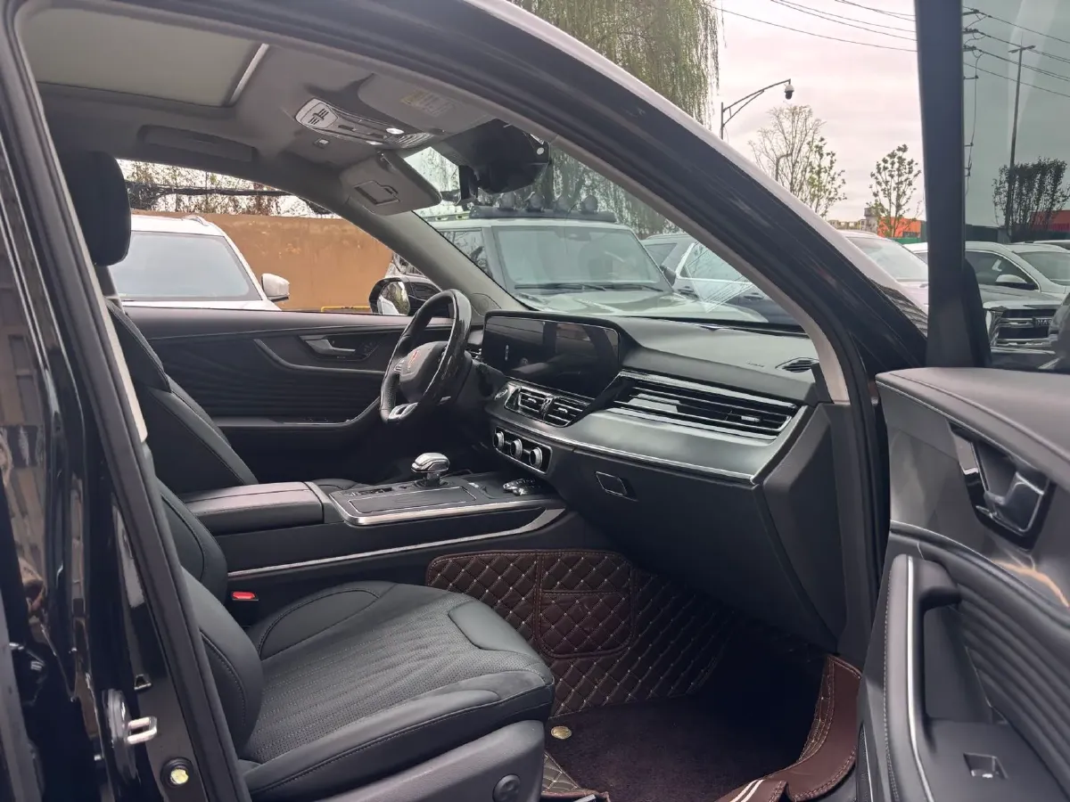 2023 HongQi HS5 2.0T 252HP L4 8AT,autocango,china used car exporter,china ev exporter,chinese used car exporter,chinese used ev exporter