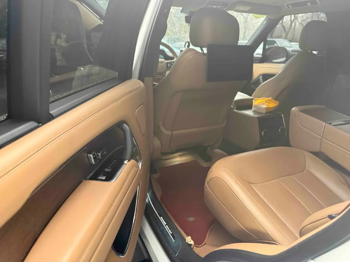 2025 Land Rover Range Rover 3.0T 400HP L6 8AT,autocango,china used car exporter,china ev exporter,chinese used car exporter,chinese used ev exporter