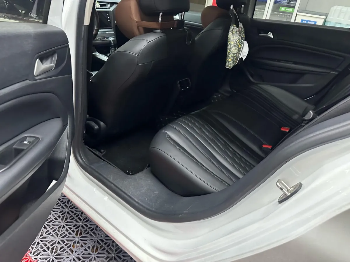 2020 Peugeot 408 1.6T 170HP L4 6AT,autocango,china used car exporter,china ev exporter,chinese used car exporter,chinese used ev exporter