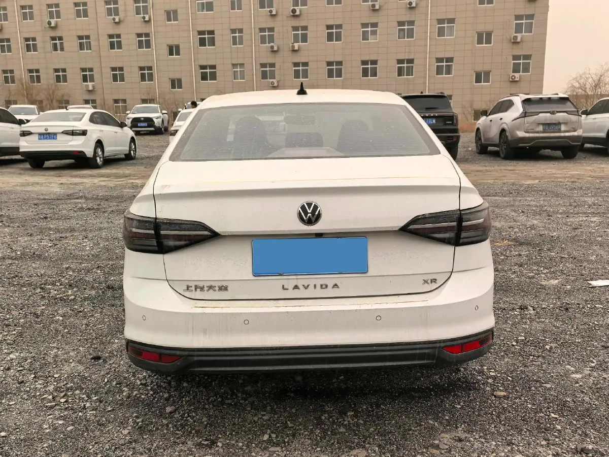 2025 Volkswagen Lavida 1.5L 110HP L4 6AT,autocango,china used car exporter,china ev exporter,chinese used car exporter,chinese used ev exporter
