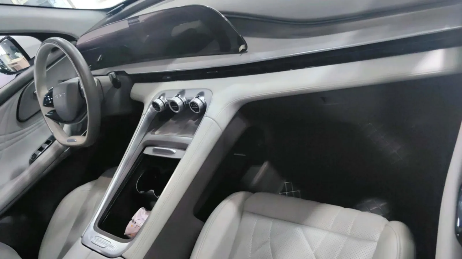 2024 JMC DaDaoEV BEV 63.75KWH,autocango,china used car exporter,china ev exporter,chinese used car exporter,chinese used ev exporter