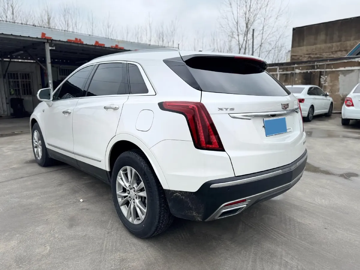 2022 Cadillac XT5 2.0T 237HP L4 9AT,autocango,china used car exporter,china ev exporter,chinese used car exporter,chinese used ev exporter
