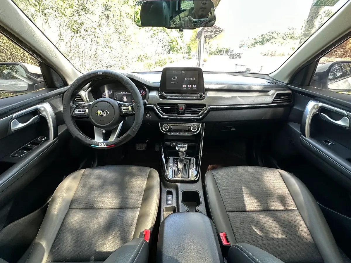 2018 Kia Sportage R 2.0L 160HP L4 6AT,autocango,china used car exporter,china ev exporter,chinese used car exporter,chinese used ev exporter