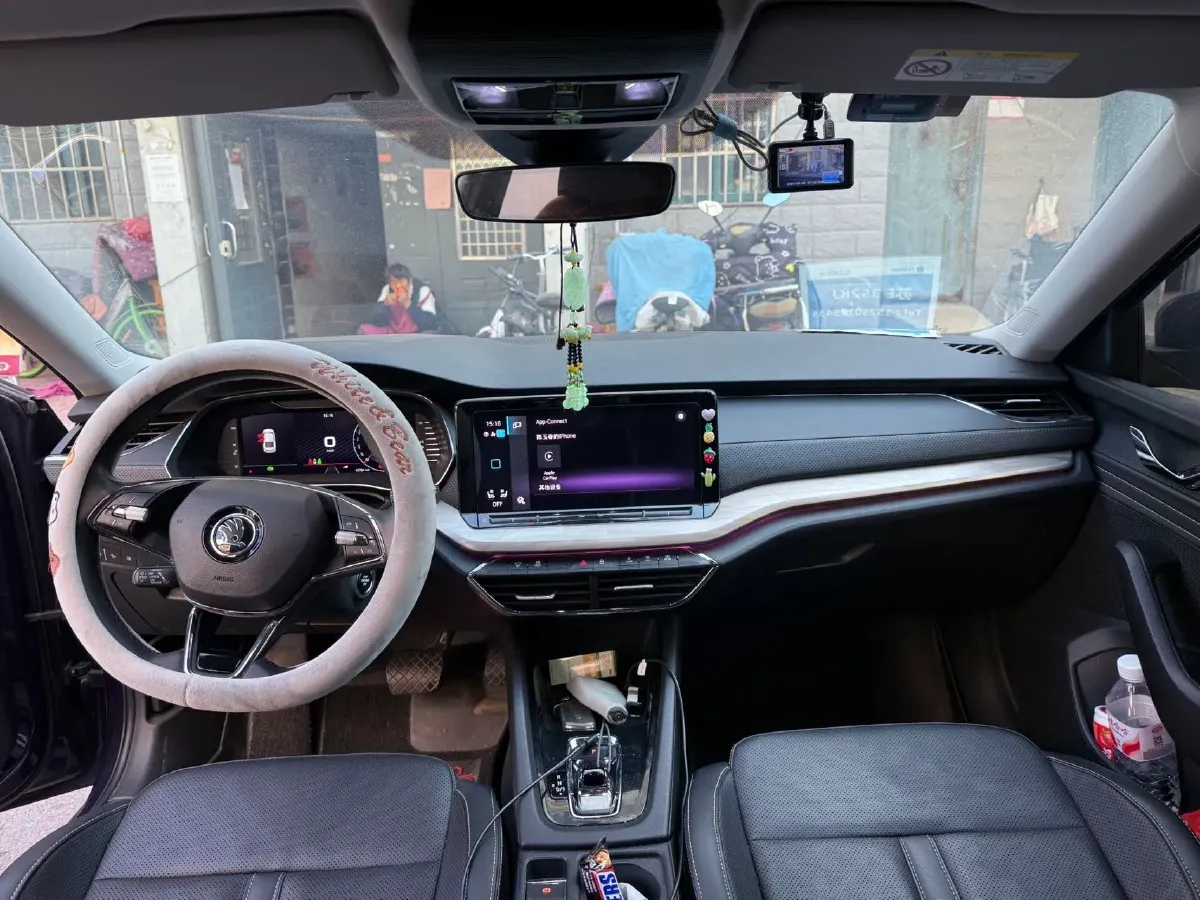 2021 Skoda Octavia 1.4T 150HP L4 7DCT,autocango,china used car exporter,china ev exporter,chinese used car exporter,chinese used ev exporter