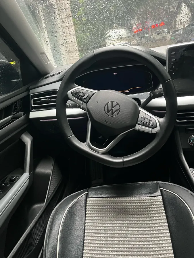 2023 Volkswagen Lavida 1.5L 113HP L4 6AT,autocango,china used car exporter,china ev exporter,chinese used car exporter,chinese used ev exporter