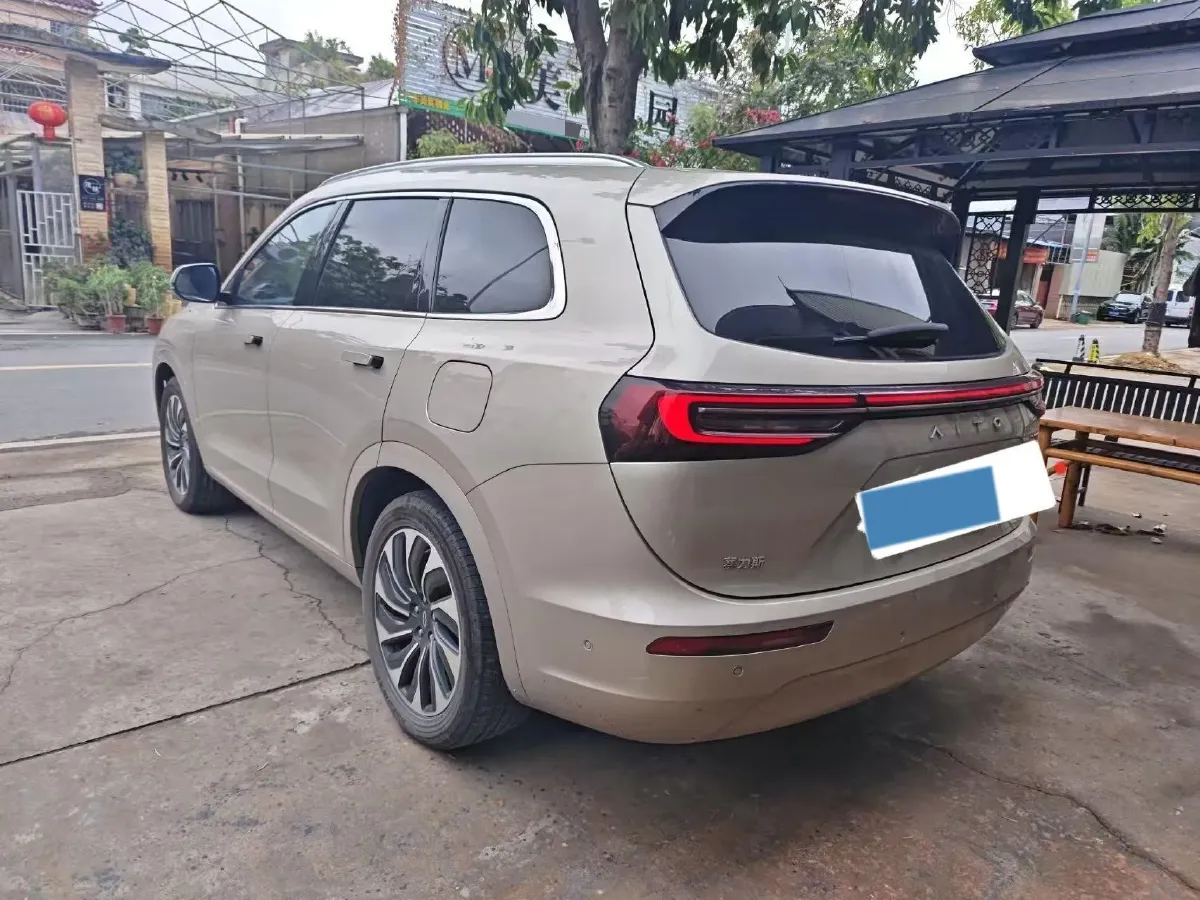 2022 Infiniti Q50L 2.0T 211HP L4 7AT,autocango,china used car exporter,china ev exporter,chinese used car exporter,chinese used ev exporter