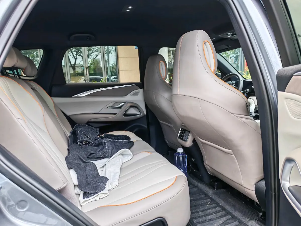 2024 BYD Song Pro 1.5L 110HP L4 E-CVT PHEV 12.9KWH,autocango,china used car exporter,china ev exporter,chinese used car exporter,chinese used ev exporter