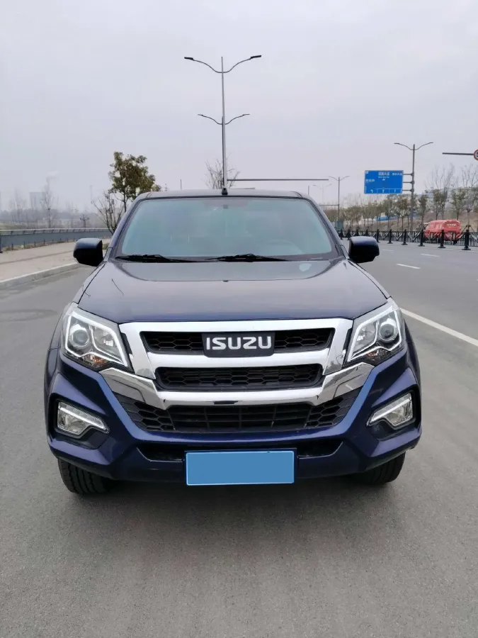 2020 Isuzu Jim 2.8T 120HP L4 5MT,autocango,china used car exporter,china ev exporter,chinese used car exporter,chinese used ev exporter