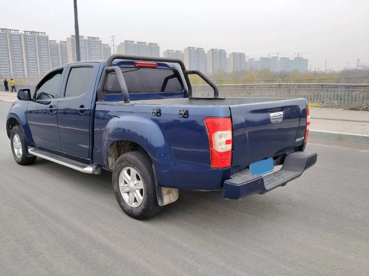 2020 Isuzu Jim 2.8T 120HP L4 5MT,autocango,china used car exporter,china ev exporter,chinese used car exporter,chinese used ev exporter