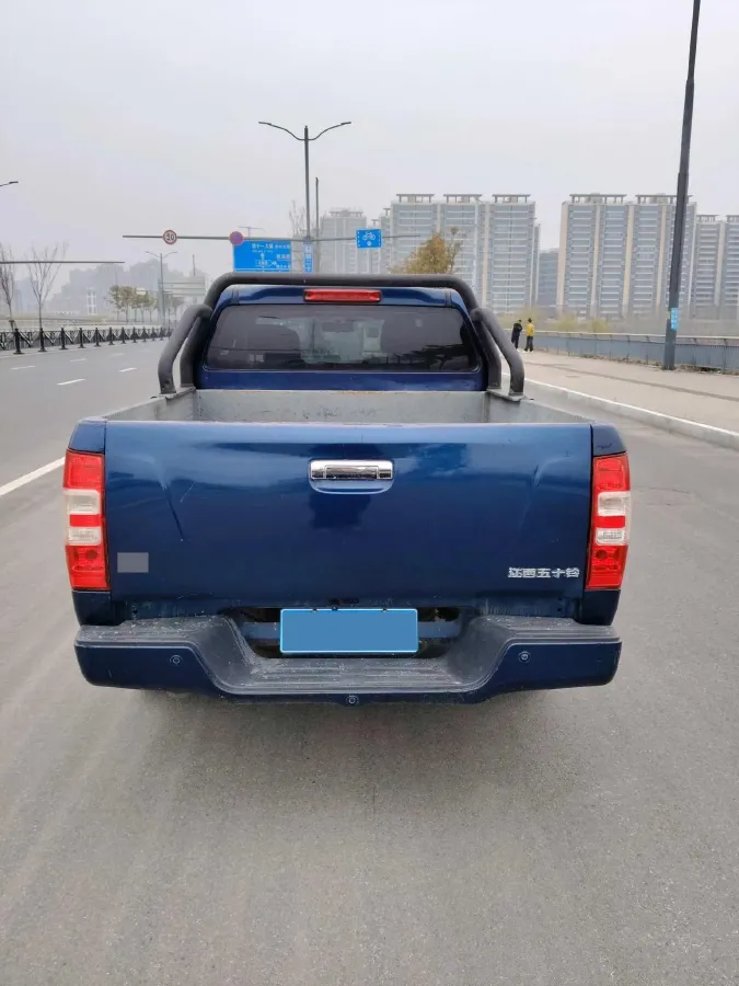2020 Isuzu Jim 2.8T 120HP L4 5MT,autocango,china used car exporter,china ev exporter,chinese used car exporter,chinese used ev exporter
