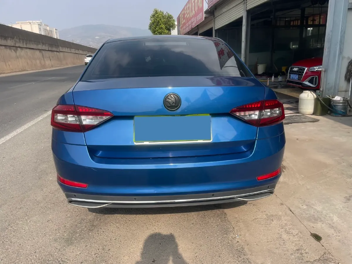 2018 Skoda Octavia 1.4T 150HP L4 7DCT,autocango,china used car exporter,china ev exporter,chinese used car exporter,chinese used ev exporter