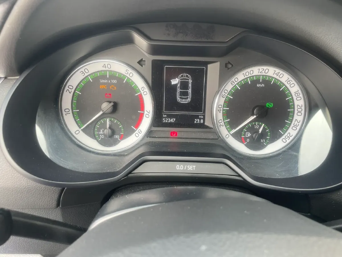 2018 Skoda Octavia 1.4T 150HP L4 7DCT,autocango,china used car exporter,china ev exporter,chinese used car exporter,chinese used ev exporter