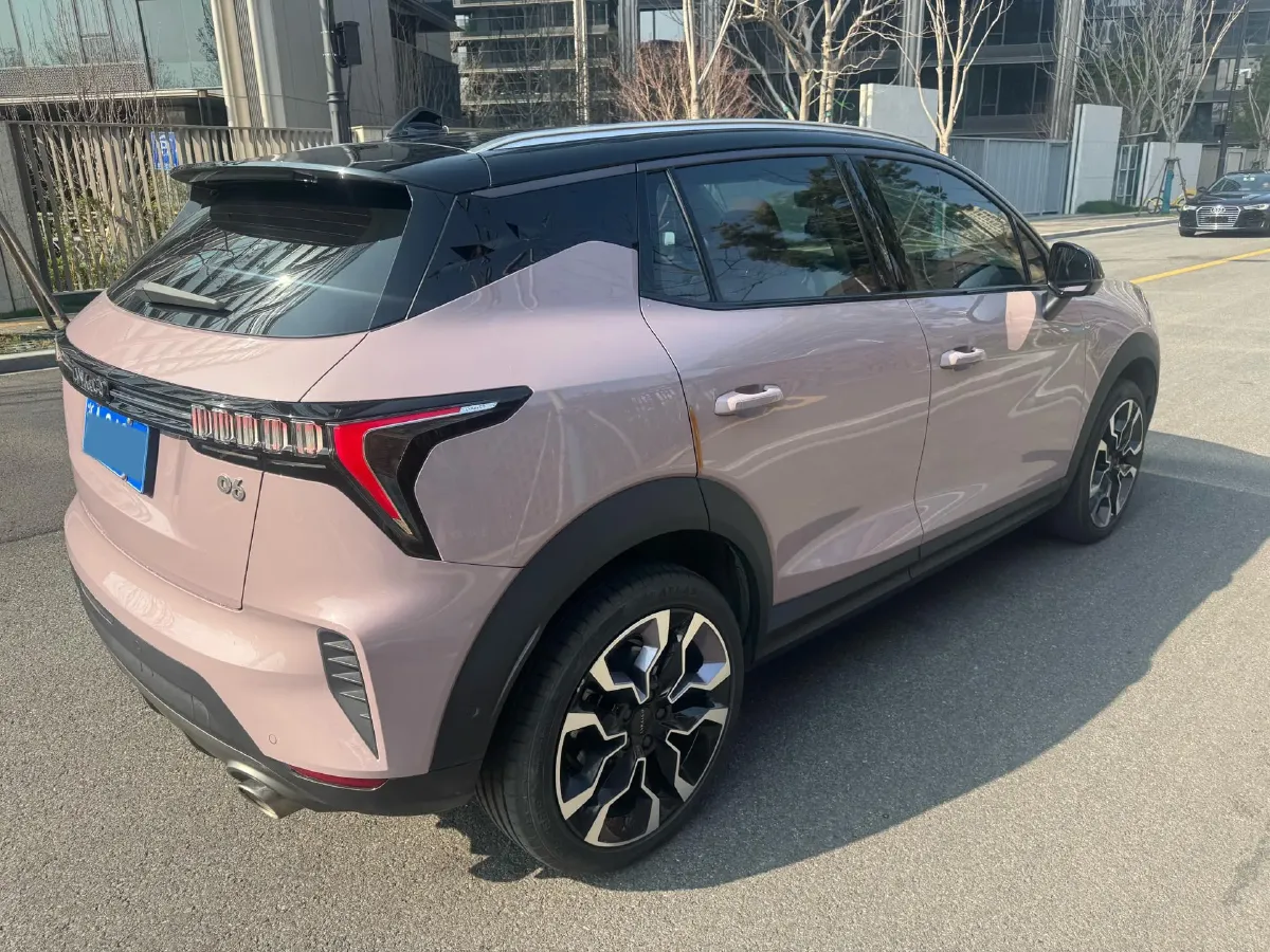 2023 LYNK&CO 06 1.5T 181HP L4 7DCT,autocango,china used car exporter,china ev exporter,chinese used car exporter,chinese used ev exporter