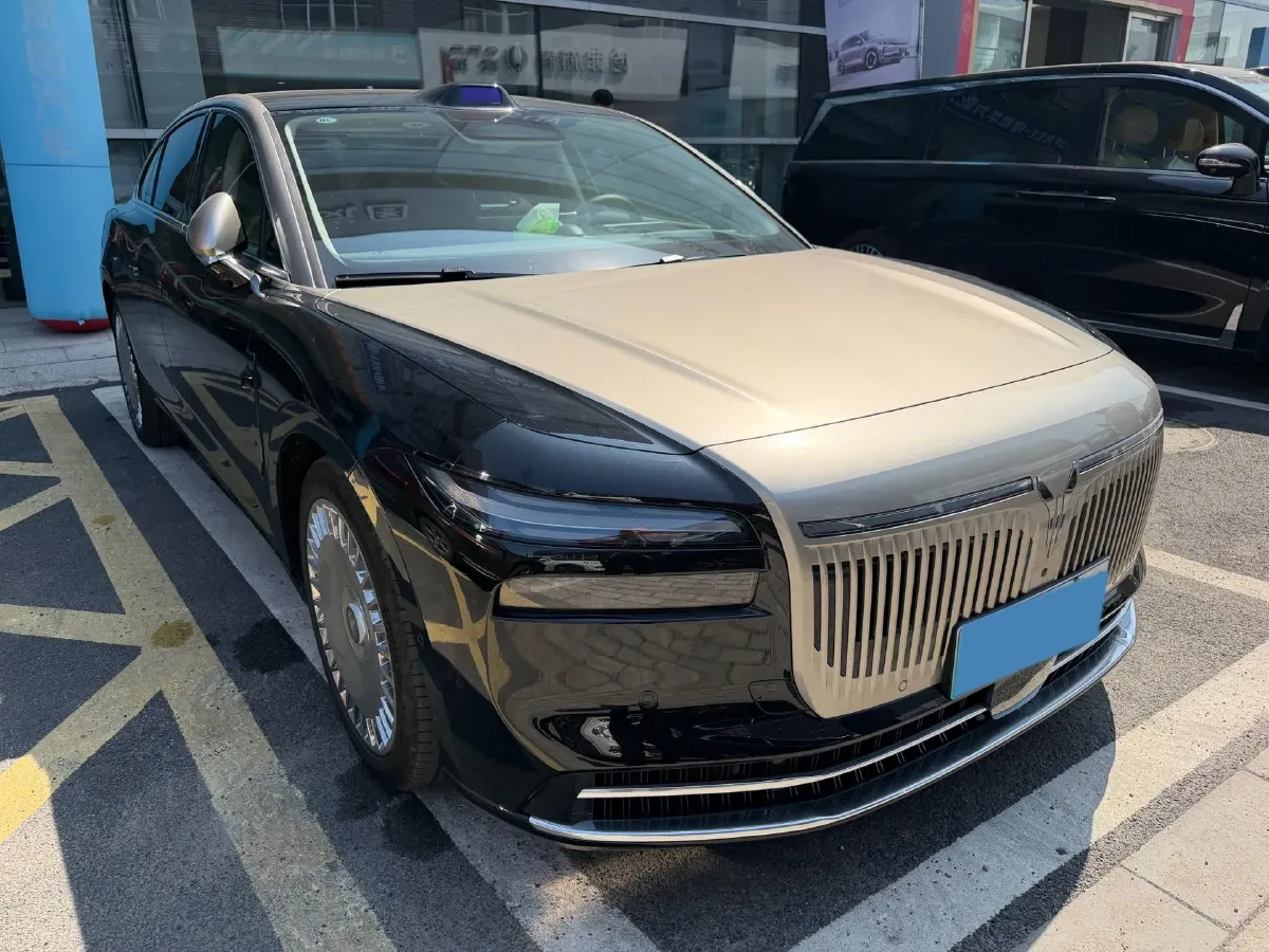 2026 Voyah ZhuiGuang L 1.5T 150HP L4 PHEV,autocango,china used car exporter,china ev exporter,chinese used car exporter,chinese used ev exporter