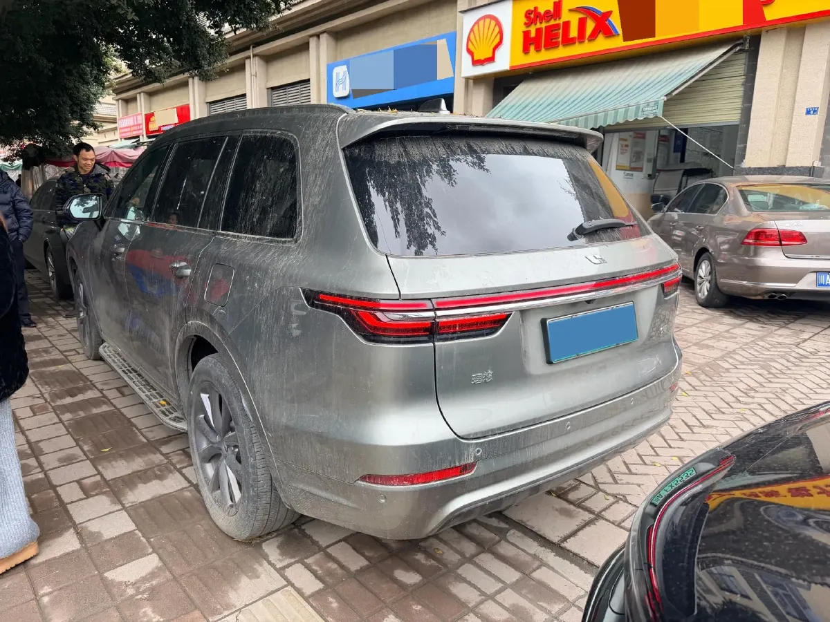 2020 Li ONE Range Extended 131HP REEV 40.5KWH,autocango,china used car exporter,china ev exporter,chinese used car exporter,chinese used ev exporter