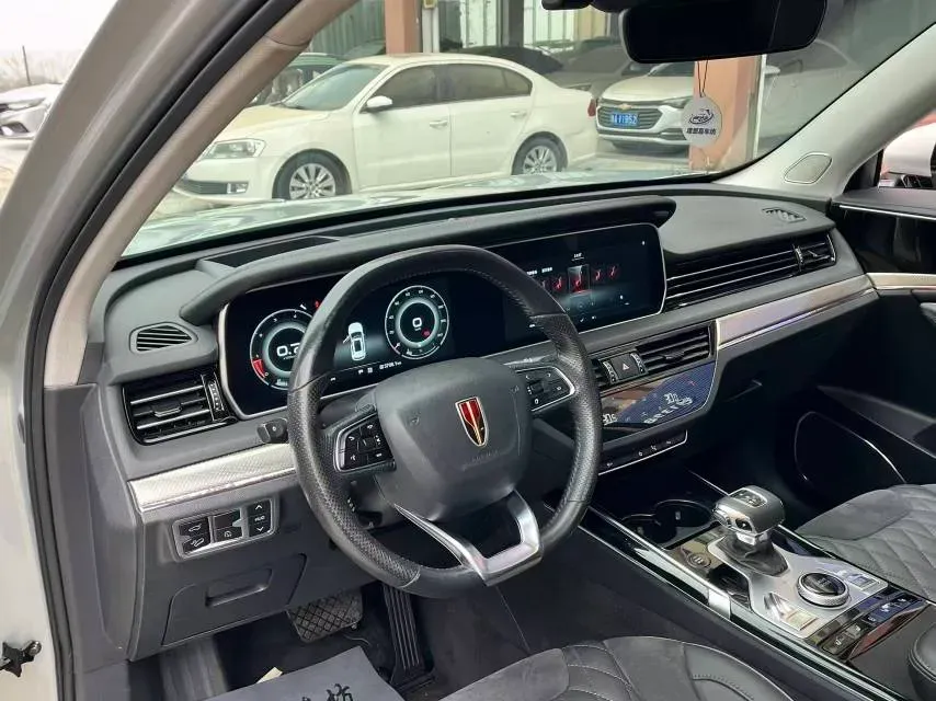 2019 HongQi HS5 2.0T 224HP L4 6AT,autocango,china used car exporter,china ev exporter,chinese used car exporter,chinese used ev exporter
