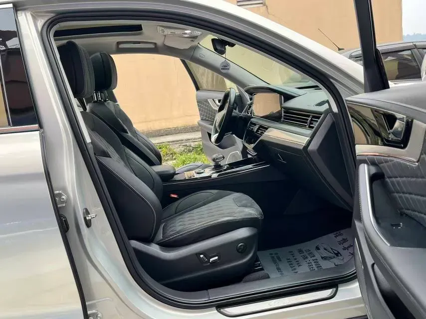 2019 HongQi HS5 2.0T 224HP L4 6AT,autocango,china used car exporter,china ev exporter,chinese used car exporter,chinese used ev exporter