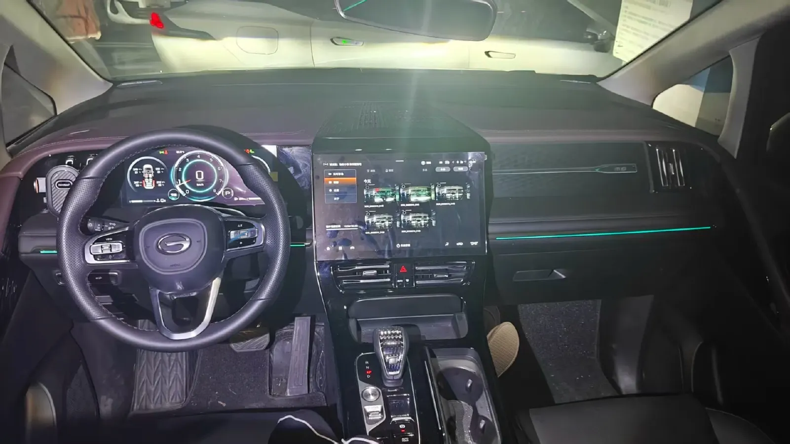 2024 GAC Trumpchi M8 2.0T 252HP L4 8AT,autocango,china used car exporter,china ev exporter,chinese used car exporter,chinese used ev exporter