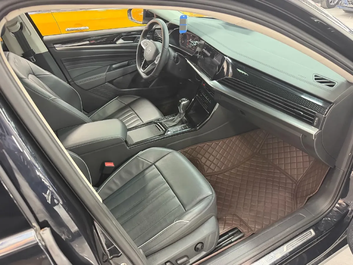 2022 Skoda Kodiak GT 2.0T 186HP L4 7DCT,autocango,china used car exporter,china ev exporter,chinese used car exporter,chinese used ev exporter