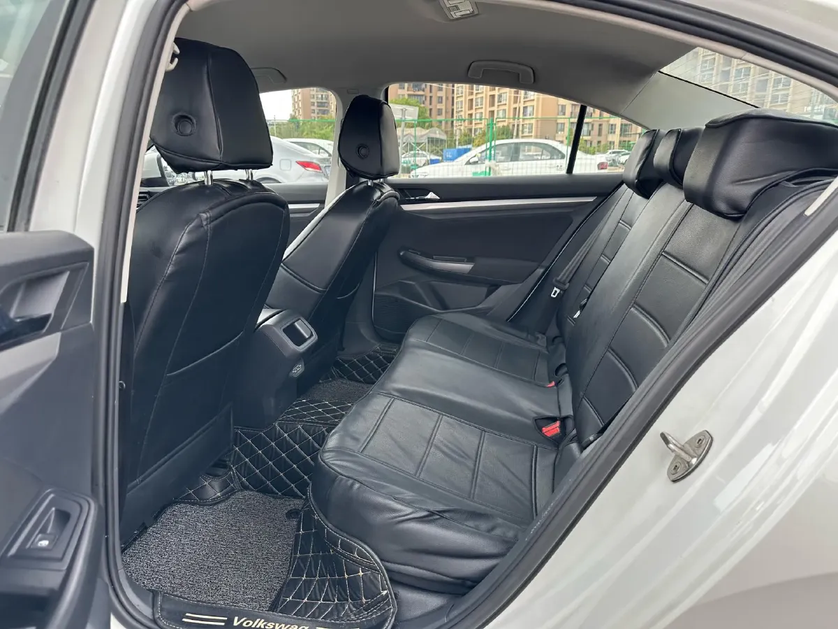 2020 Volkswagen Bora 1.5L 113HP L4 6AT,autocango,china used car exporter,china ev exporter,chinese used car exporter,chinese used ev exporter