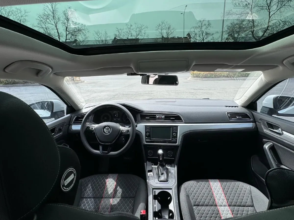 2019 Volkswagen Lamando 1.4T 131HP L4 7DCT,autocango,china used car exporter,china ev exporter,chinese used car exporter,chinese used ev exporter