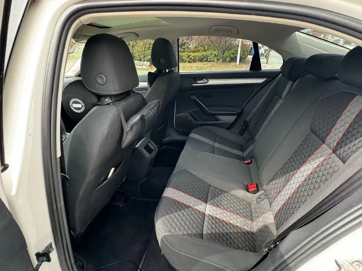 2019 Volkswagen Lamando 1.4T 131HP L4 7DCT,autocango,china used car exporter,china ev exporter,chinese used car exporter,chinese used ev exporter