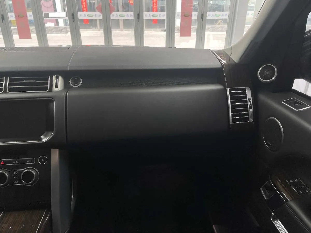 2017 Land Rover Range Rover 3.0T 381HP V6 8AT,autocango,china used car exporter,china ev exporter,chinese used car exporter,chinese used ev exporter