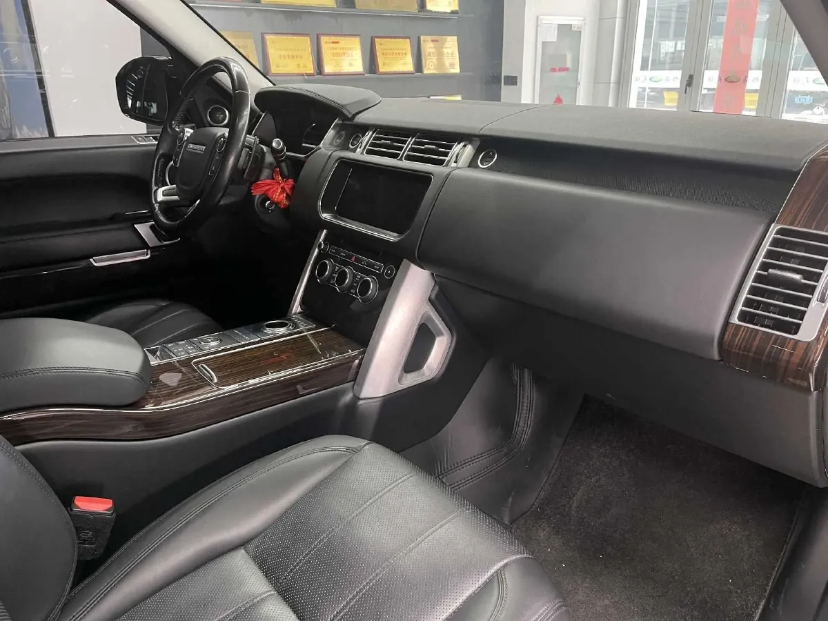 2017 Land Rover Range Rover 3.0T 381HP V6 8AT,autocango,china used car exporter,china ev exporter,chinese used car exporter,chinese used ev exporter