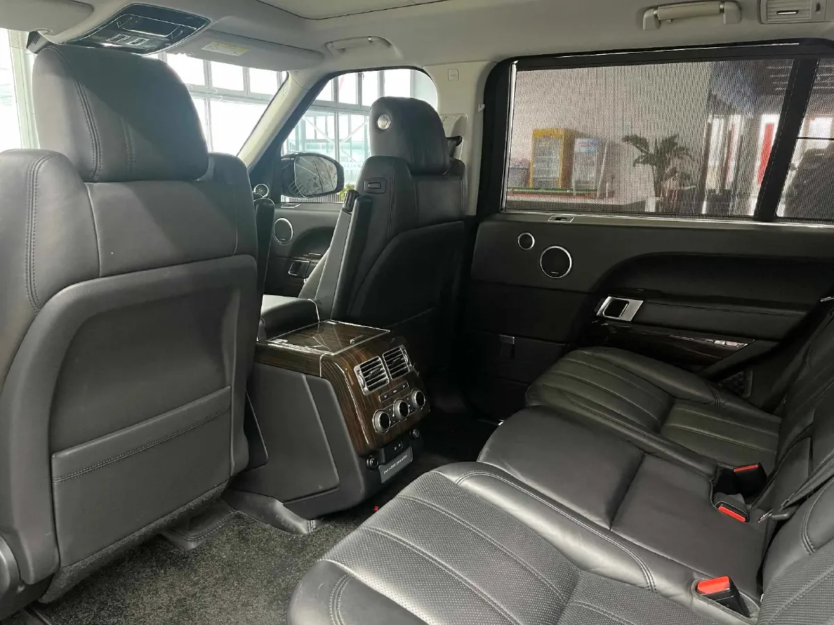 2017 Land Rover Range Rover 3.0T 381HP V6 8AT,autocango,china used car exporter,china ev exporter,chinese used car exporter,chinese used ev exporter