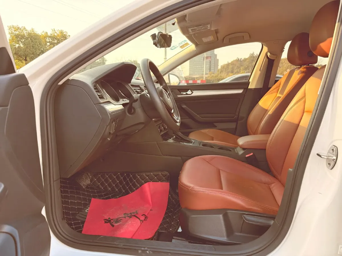 2018 Volkswagen Lamando 1.4T 131HP L4 7DCT,autocango,china used car exporter,china ev exporter,chinese used car exporter,chinese used ev exporter