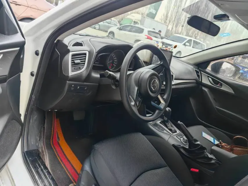 2017 Mazda 3 Axela 1.5L 117HP L4 6AT,autocango,china used car exporter,china ev exporter,chinese used car exporter,chinese used ev exporter