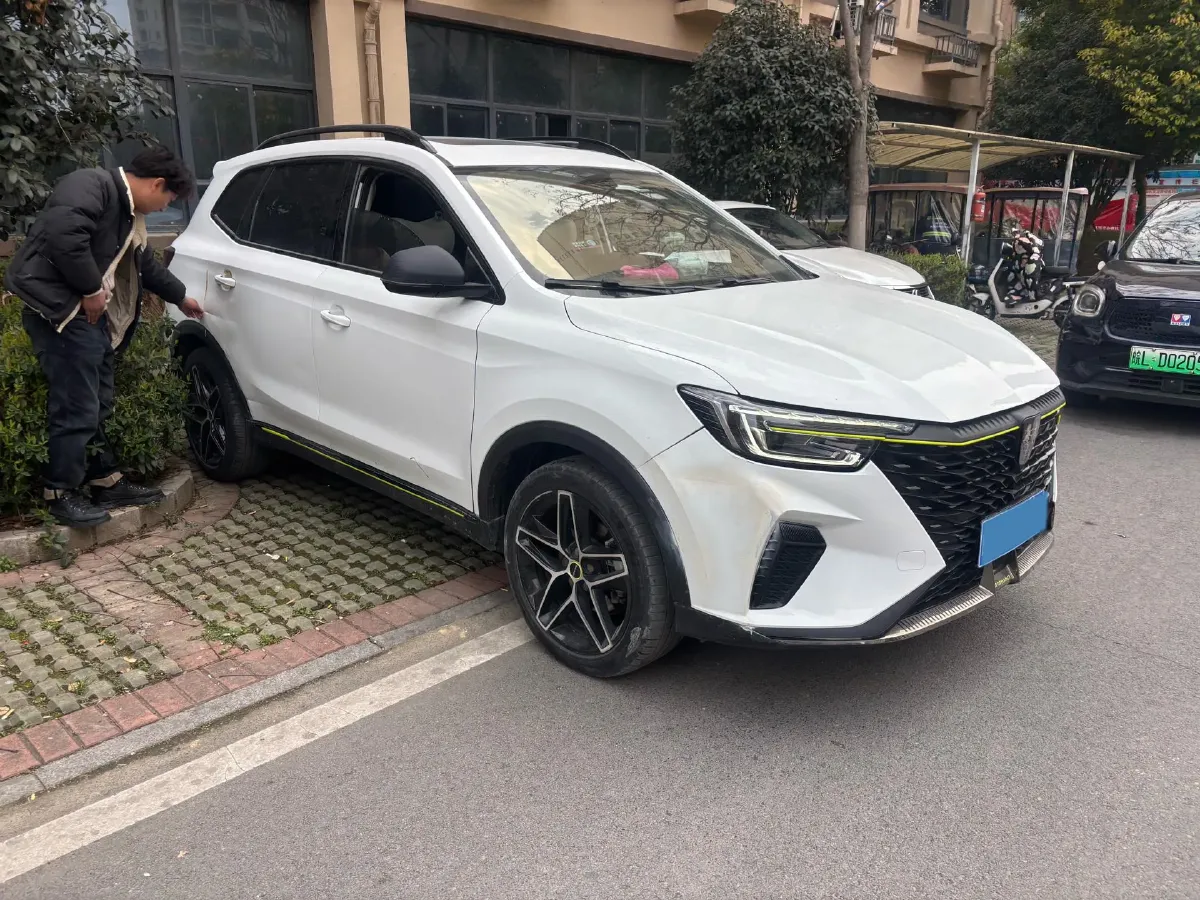 2021 Roewe RX5 1.5T 181HP L4 7DCT,autocango,china used car exporter,china ev exporter,chinese used car exporter,chinese used ev exporter